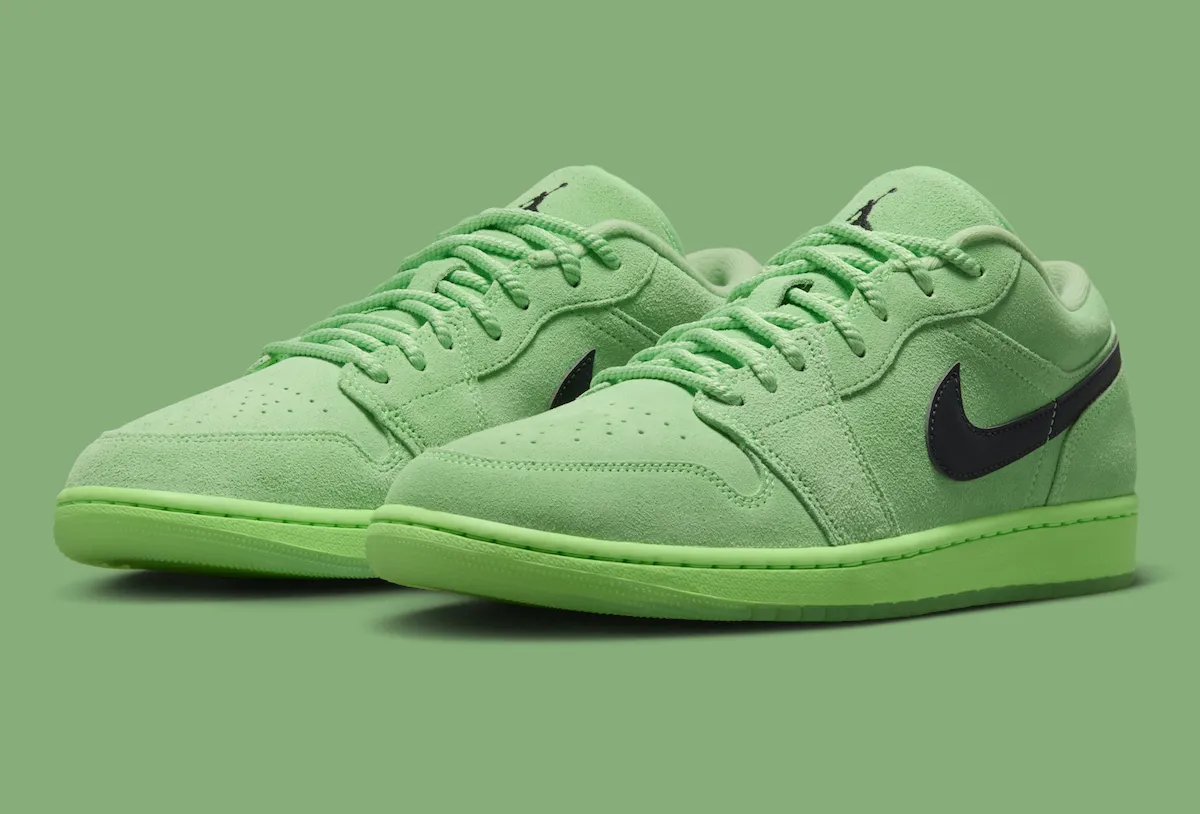 Air Jordan 1 Low “Lime Blast” Hides The Artwork Underfoot