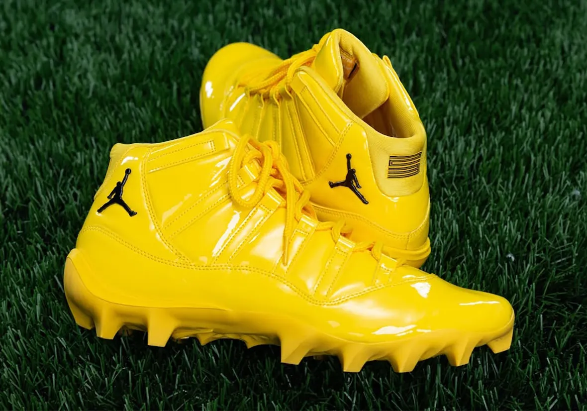 Detailed Look at Michigan Football’s Air Jordan 11 “Maize” Cleats
