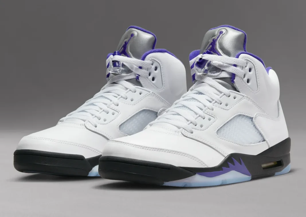 Air Jordan 5 Concord in white leather with Concord purple accents on the Jumpman logo and lace lock - detail view 1