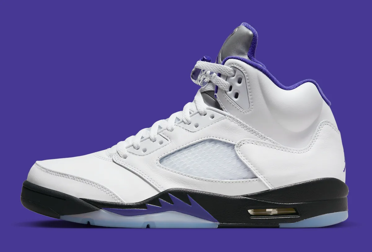 Air Jordan 5 Concord in white leather with Concord purple accents on the Jumpman logo and lace lock - detail view 3