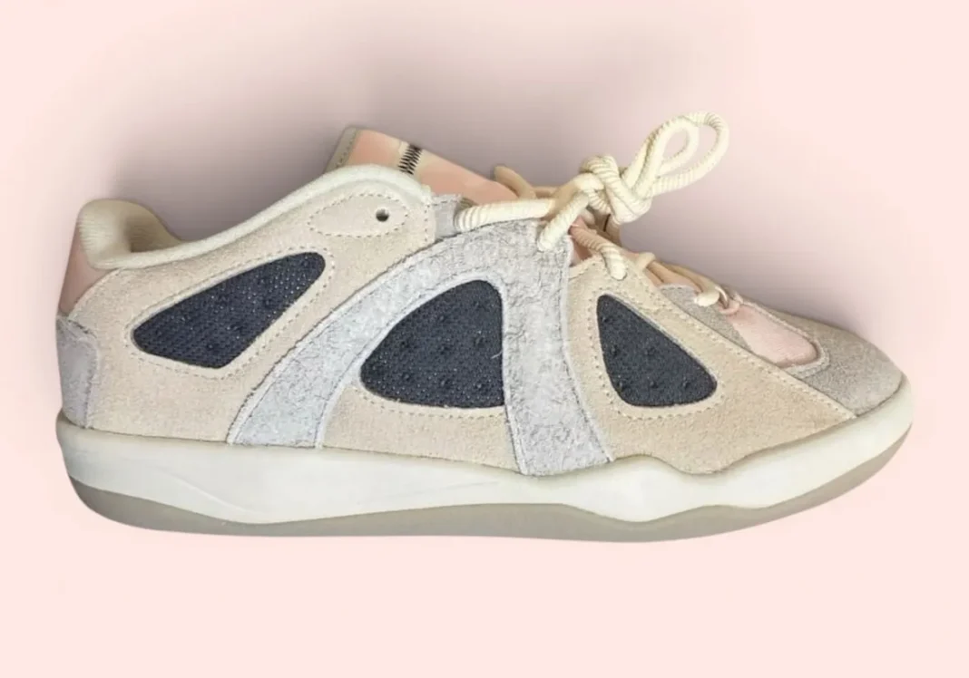 adidas Badbo 1.1 Chalk White Grey Two-Pink side profile showing dimpled mesh midfoot and suede T-toe overlay - detail view 1