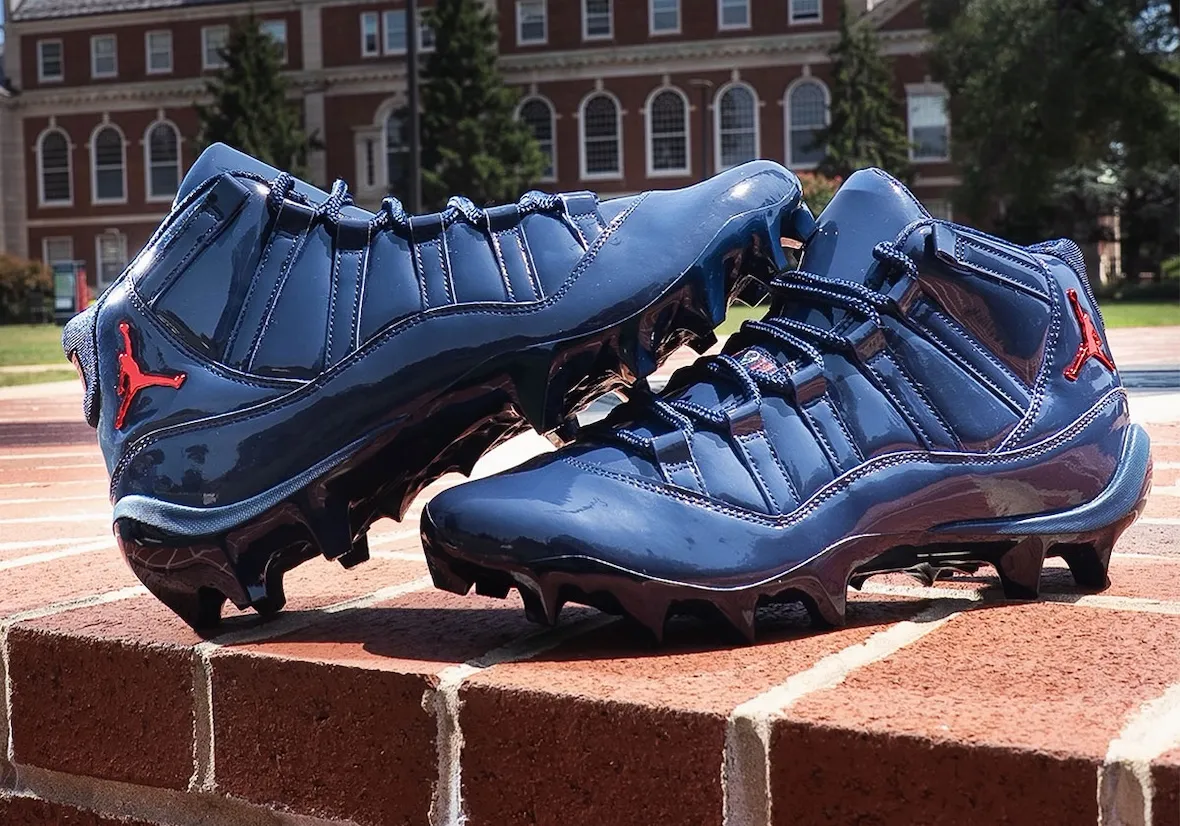 Howard Bison Reveals Air Jordan 11 Football Cleats PE