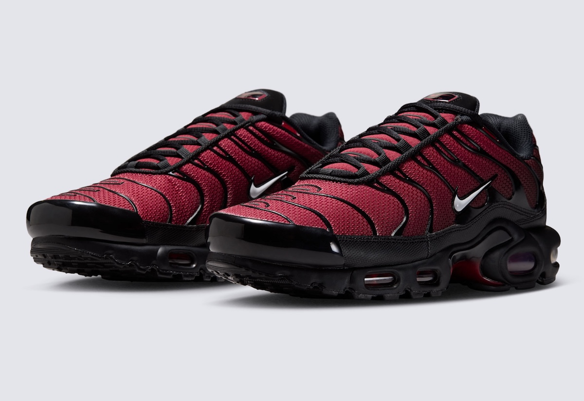 Nike Air Max Plus “Tough Red” Fades From Bright Red To Black
