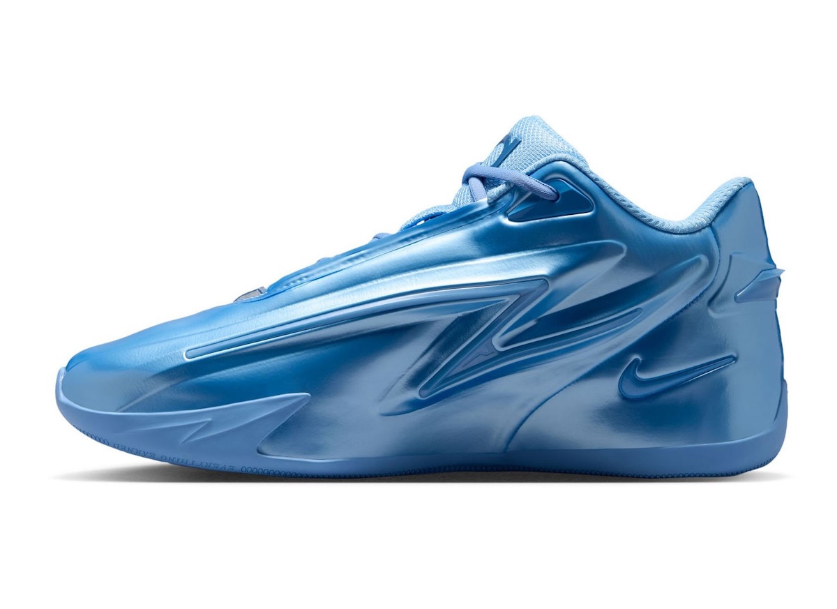 Nike KD 19 Blueberry Blast full blue monochromatic colorway with tonal Swoosh and green insole accents - detail view 3