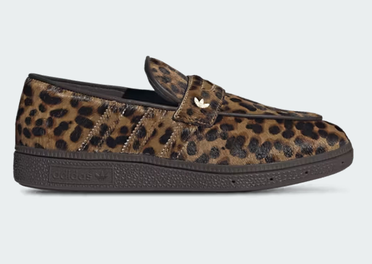 WOMEN’S ADIDAS ORIGINALS HANDBALL SPEZIAL LOAFERS ANIMAL PRINT