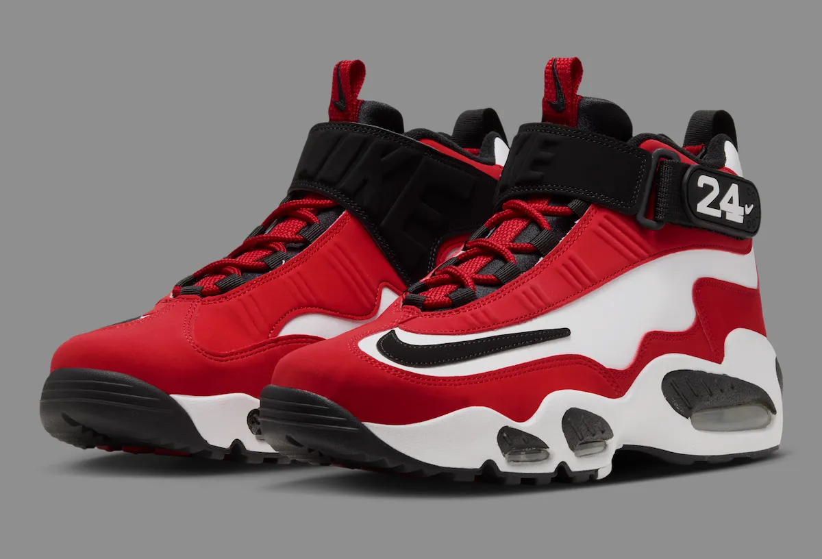 Nike Air Griffey Max 1 “Cincinnati Reds” Official Photos