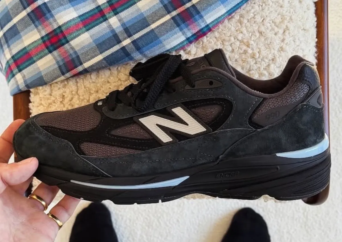 Teddy Santis Reveals The New Balance 990v7 “Black”