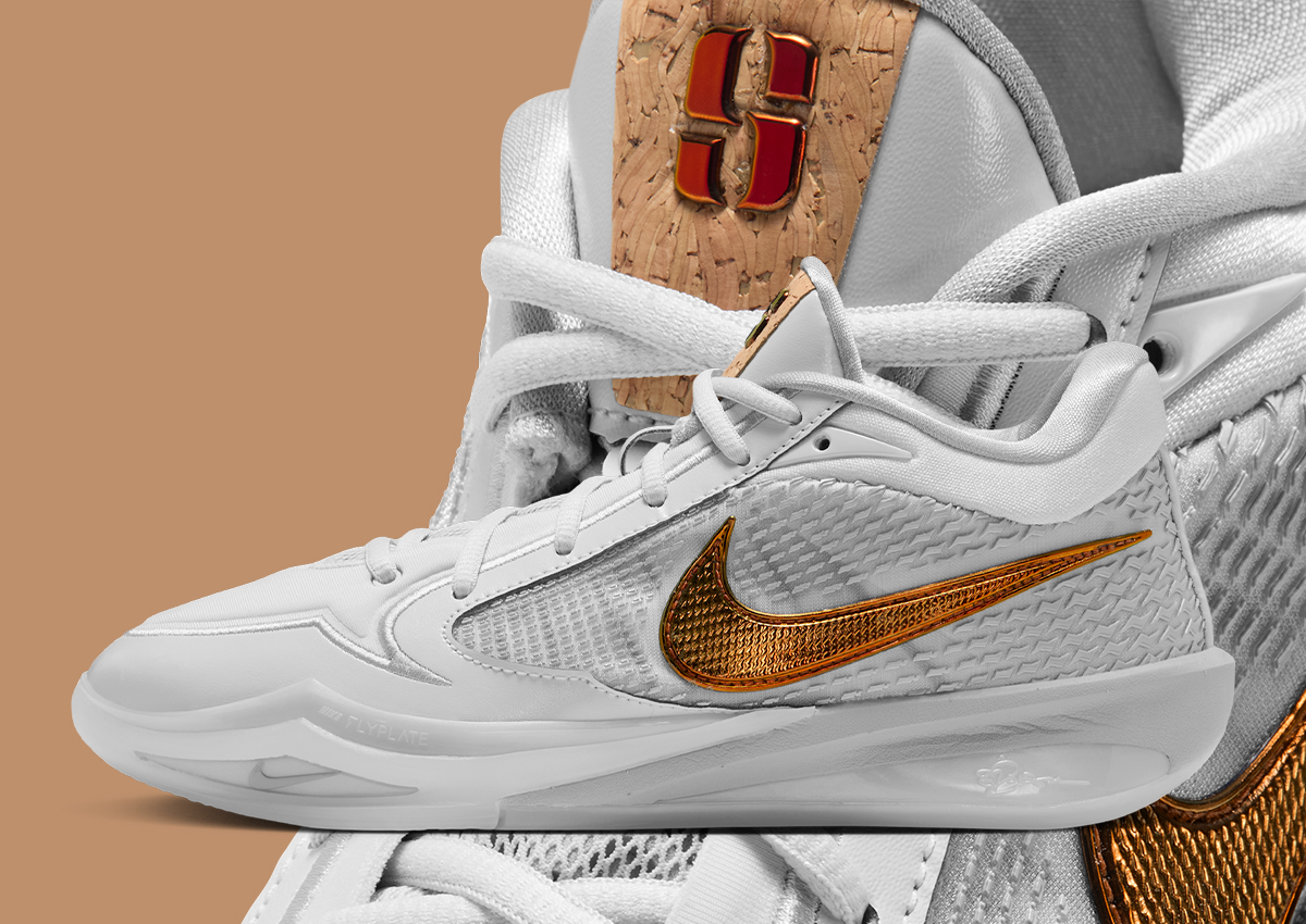 This Nike Sabrina 4 Features Cork and Gold Details